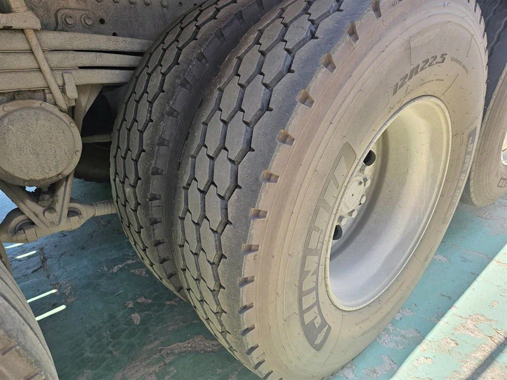 medium and large cargo apChoukJingae - Vista 4