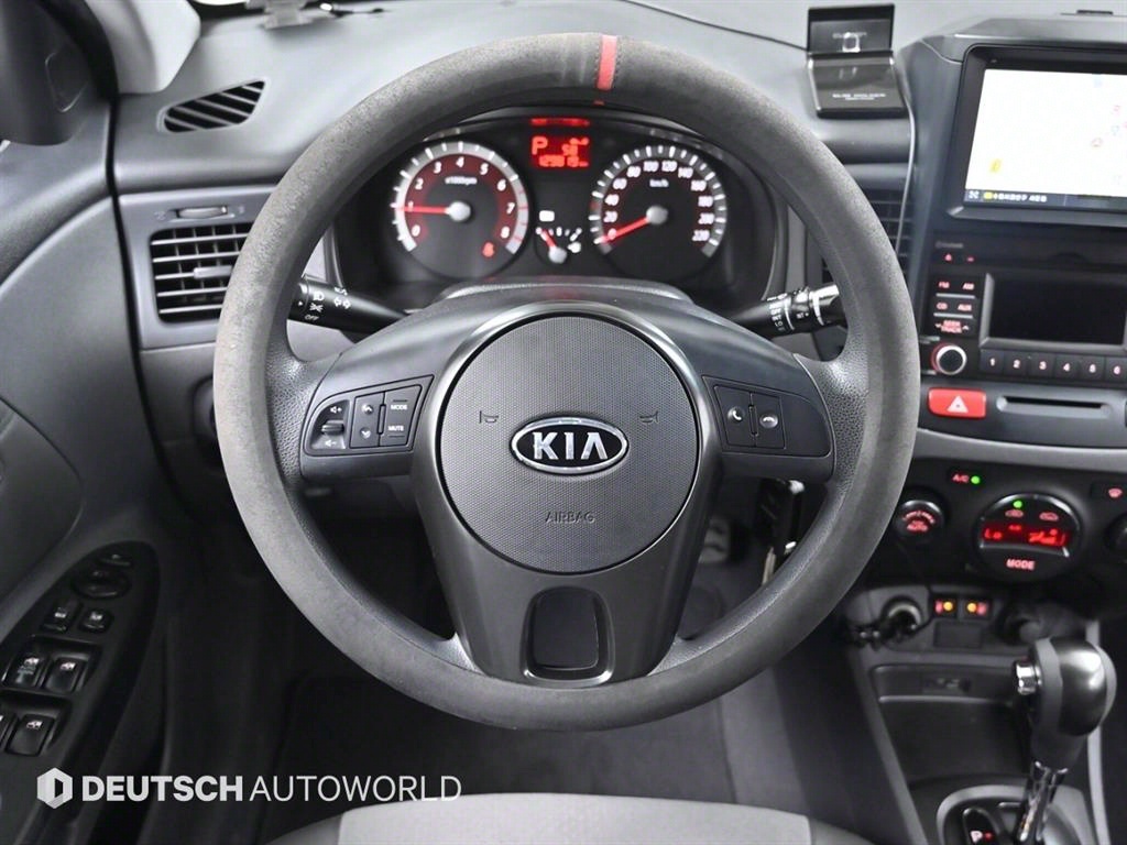 KIA Pride 2010 Blanco - Importación desde Corea - HF Imports Iquique - Foto 13