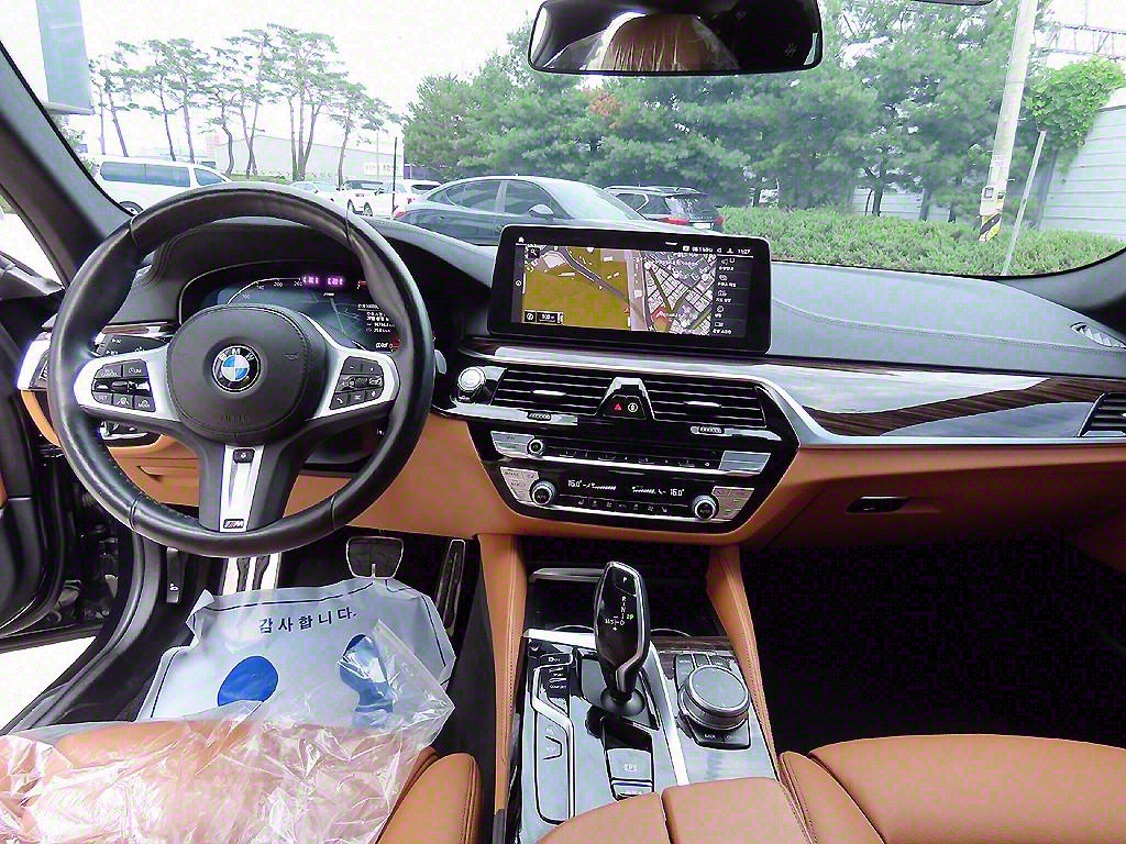 BMW 5 Series - Vista 7