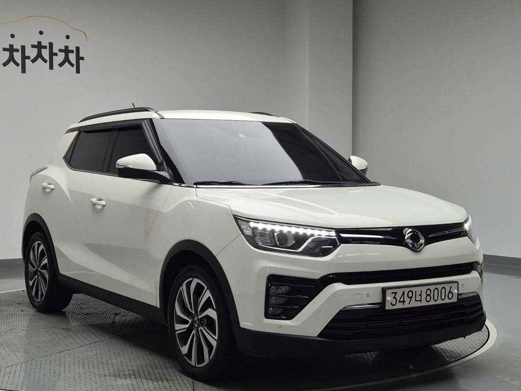 Ssangyong Tivoli - Vista 4