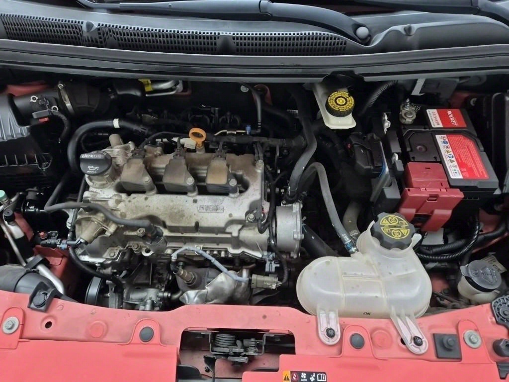 Chevrolet Spark - Vista 5