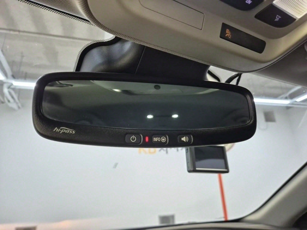 Chevrolet Impala - Vista 10