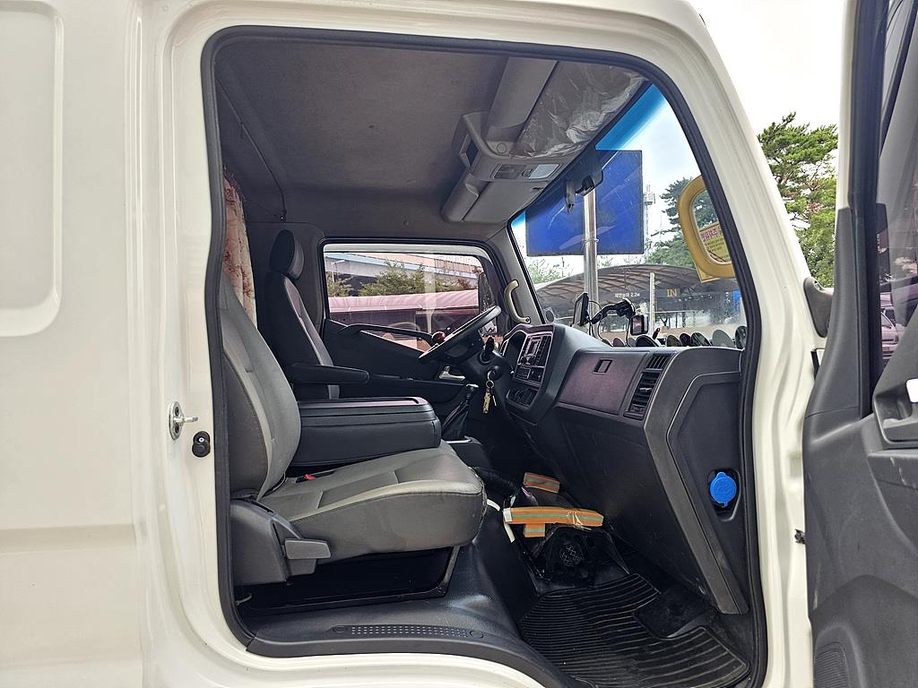 medium and large cargo Cargo - Vista 5