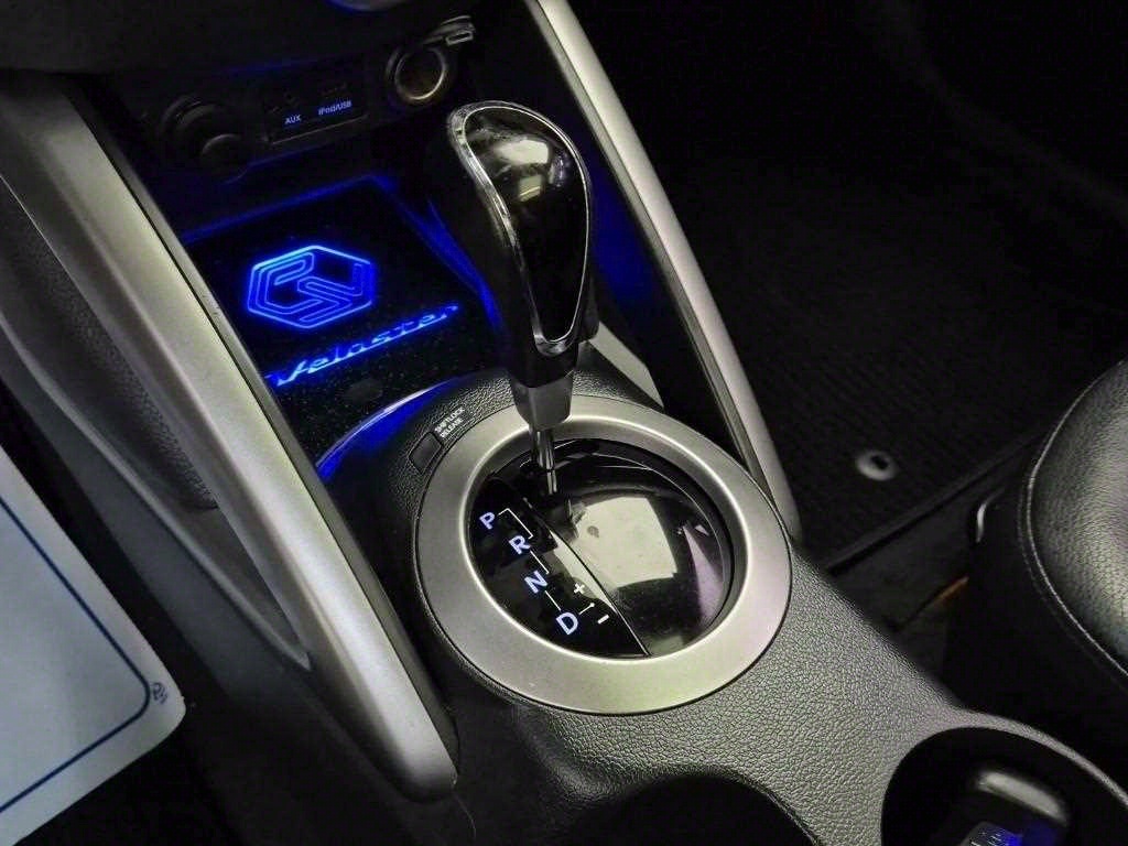 HYUNDAI Veloster - Vista 8