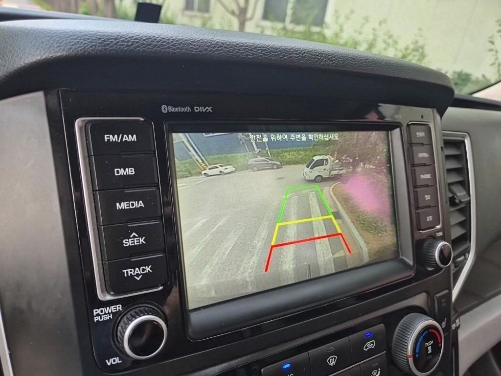 HYUNDAI Solati - Vista 11