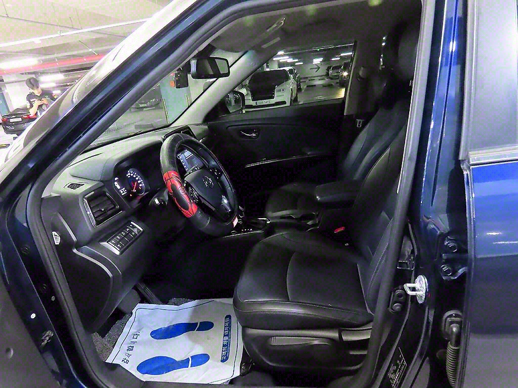 Ssangyong Tivoli - Vista 6