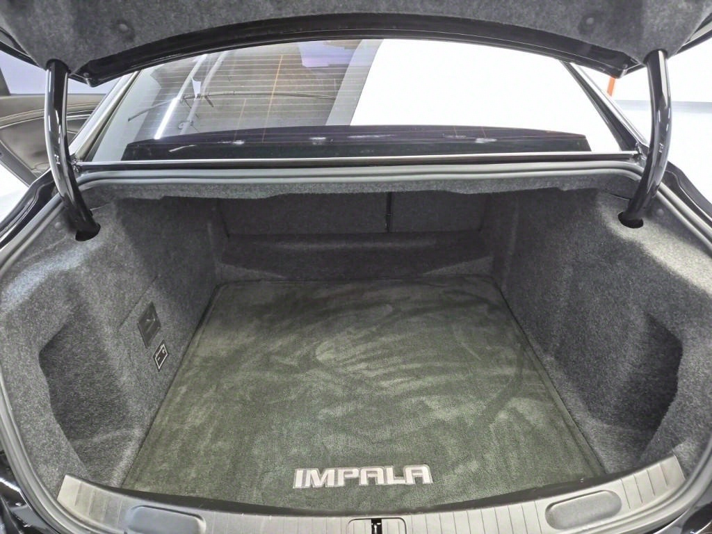 Chevrolet Impala 2016 Negro - Importación desde Corea - HF Imports Iquique - Foto 13