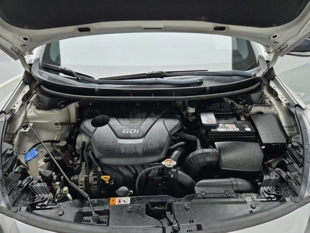 HYUNDAI i30 - Vista 5