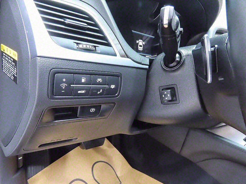 Genesis G80 2019 Negro - Importación desde Corea - HF Imports Iquique - Foto 13