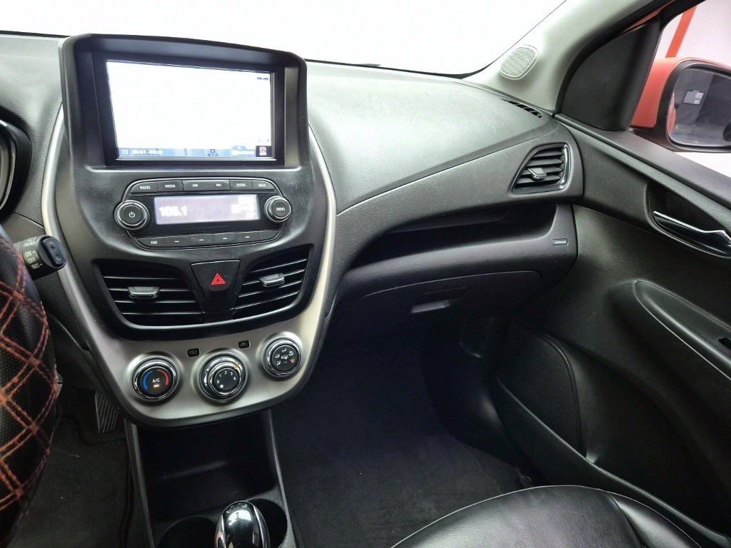 Chevrolet Spark - Vista 10