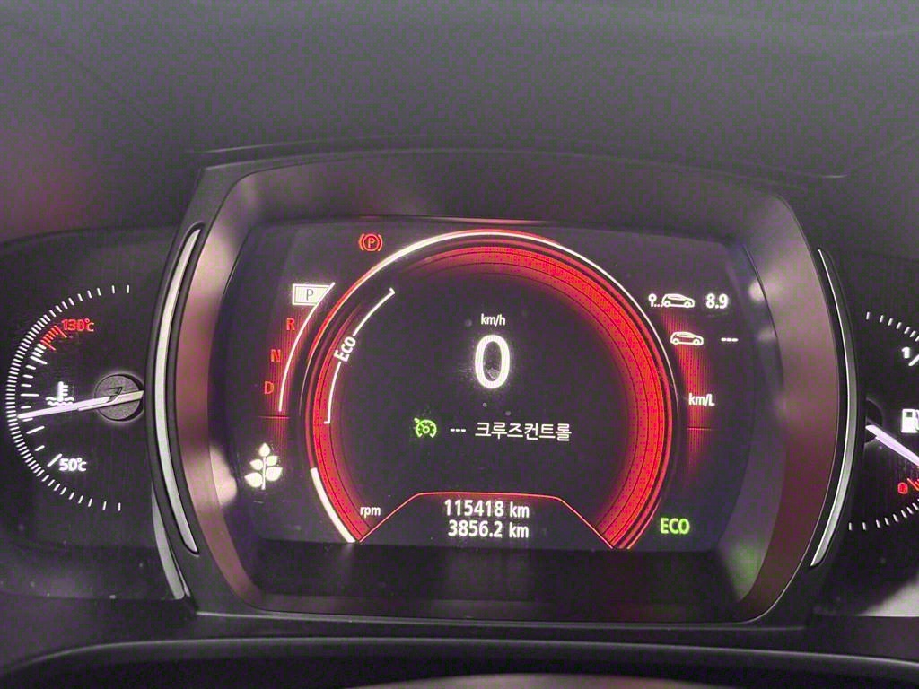 SAMSUNG QM6 - Vista 6