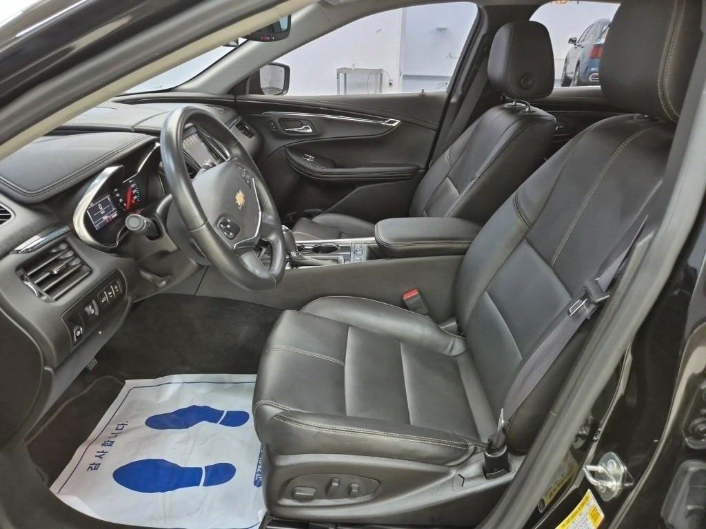 Chevrolet Impala - Vista 7