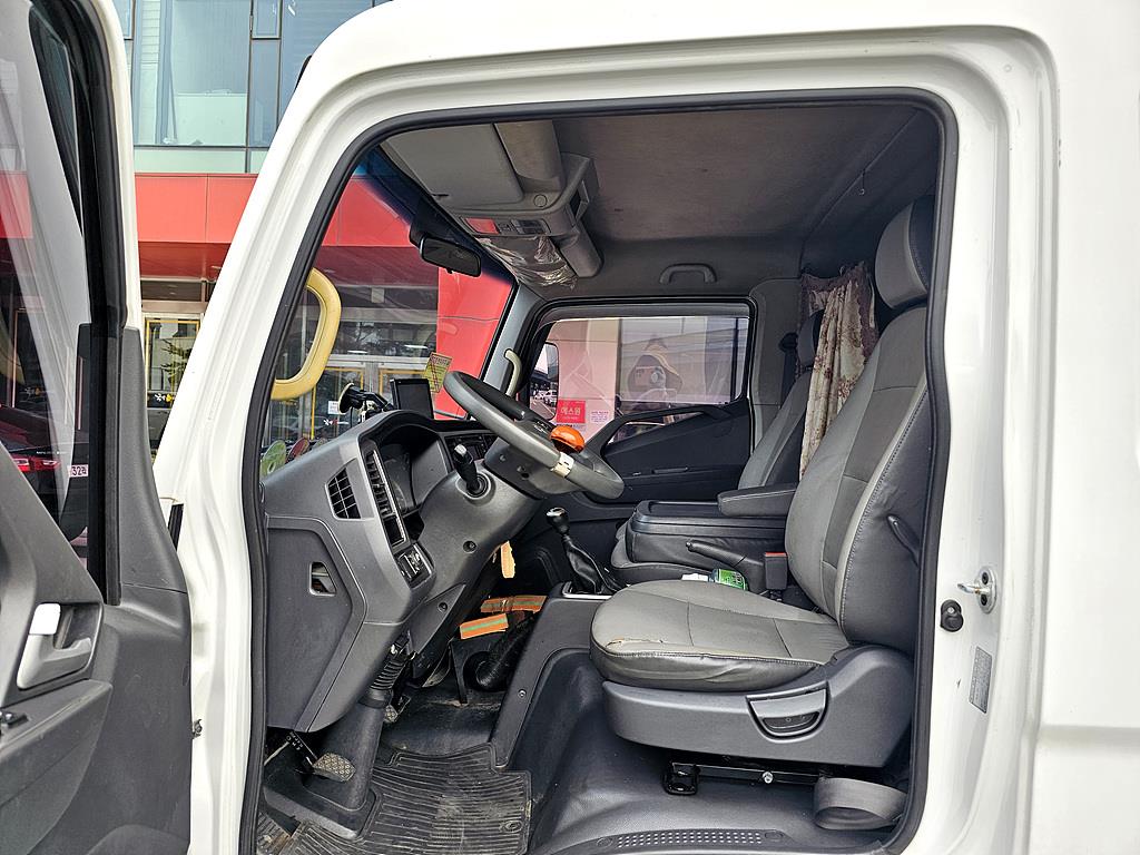 medium and large cargo Cargo - Vista 6