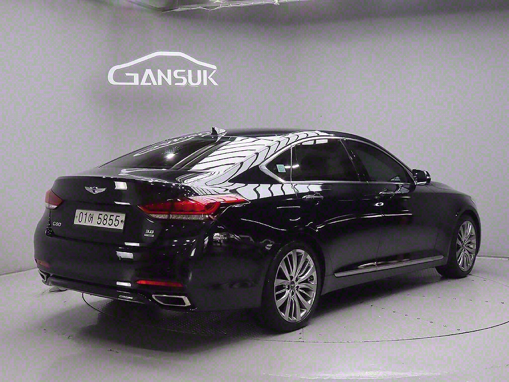 Genesis G80 - Vista 7