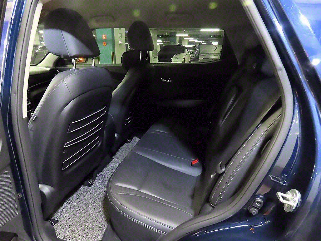 Ssangyong Tivoli - Vista 7