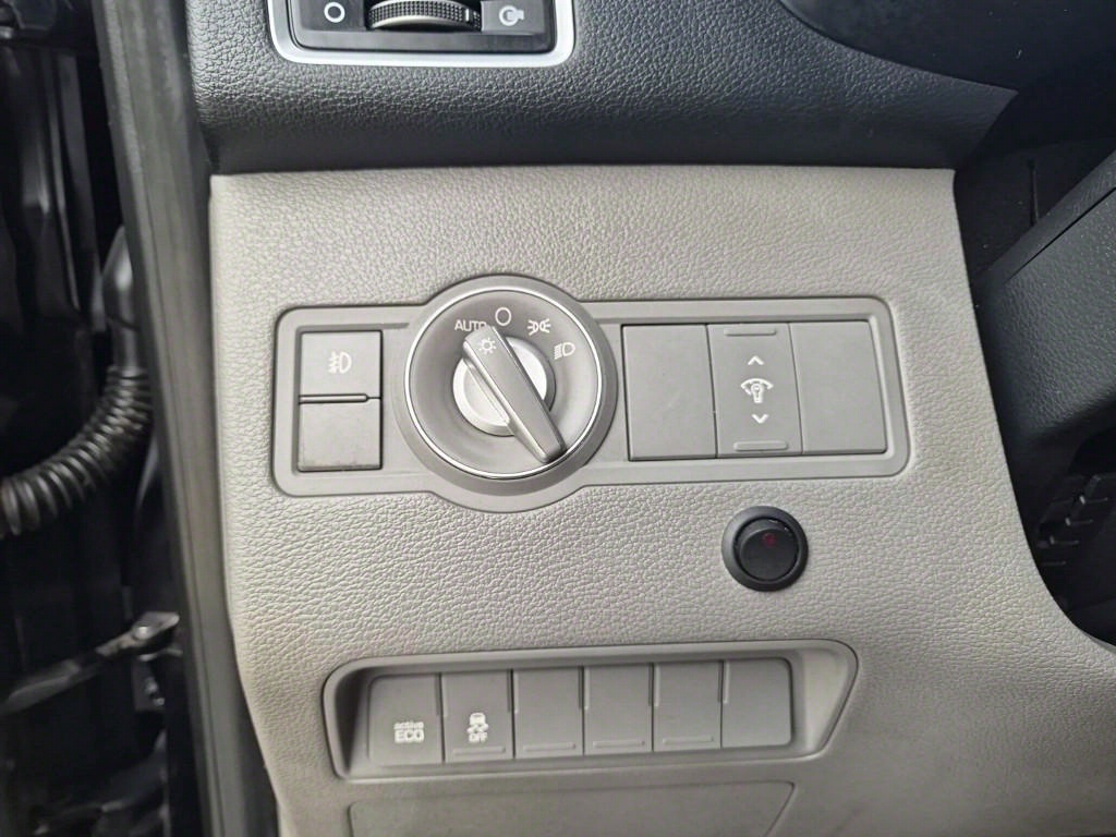 HYUNDAI Solati - Vista 8