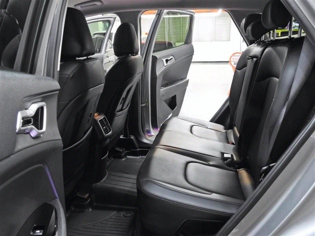 KIA Sportage - Vista 9