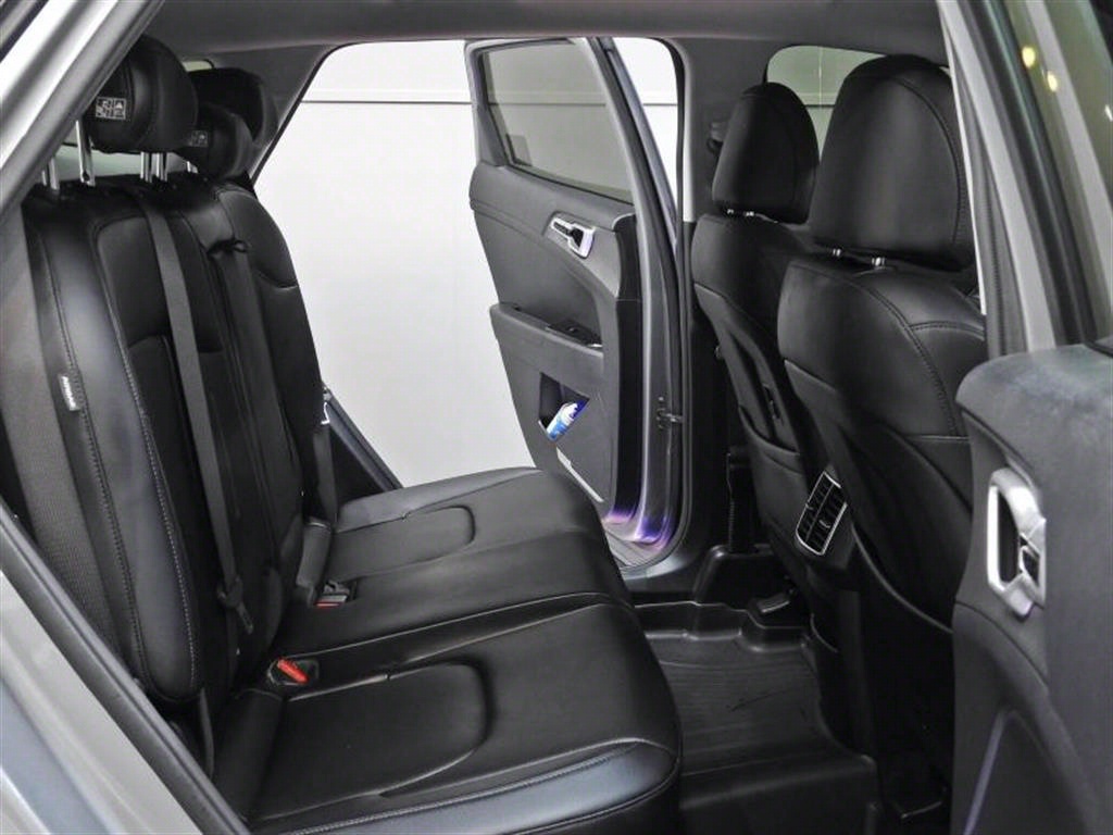 KIA Sportage - Vista 11