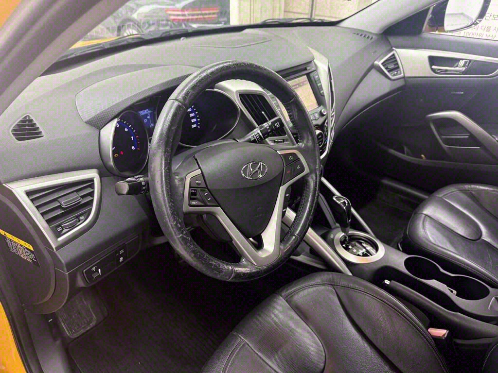 HYUNDAI Veloster 2012 Amarillo - Importación desde Corea - HF Imports Iquique - Foto 16