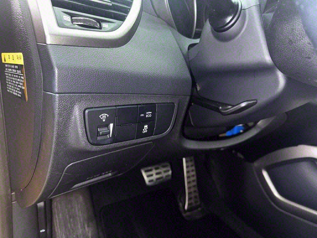 HYUNDAI Veloster - Vista 10