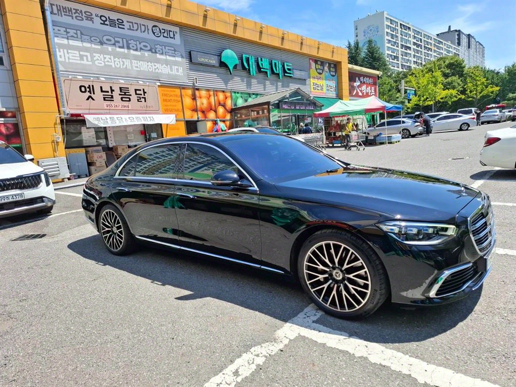 Mercedes Benz S Class - Vista 7