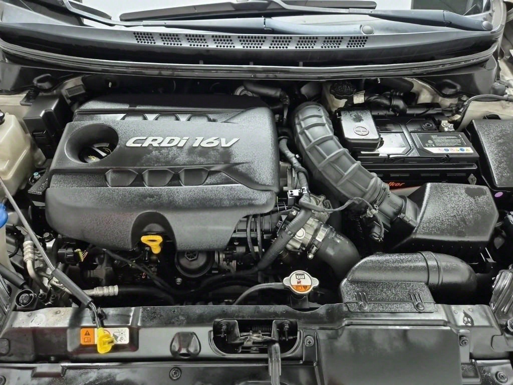 HYUNDAI Avante 2014 Plateado - Importación desde Corea - HF Imports Iquique - Foto 19