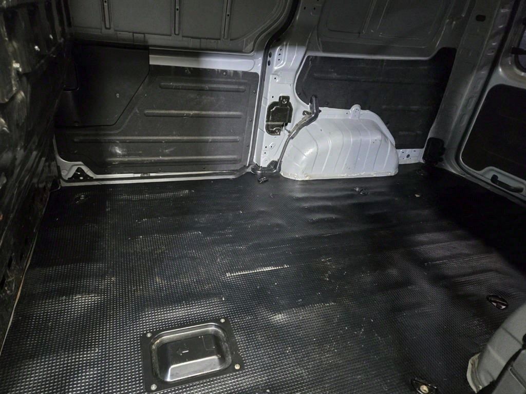 HYUNDAI Staria - Vista 9