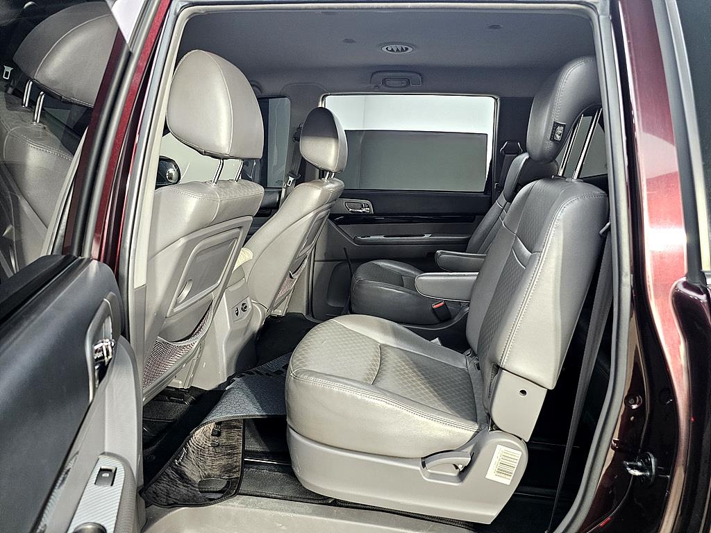 Ssangyong Korando - Vista 9