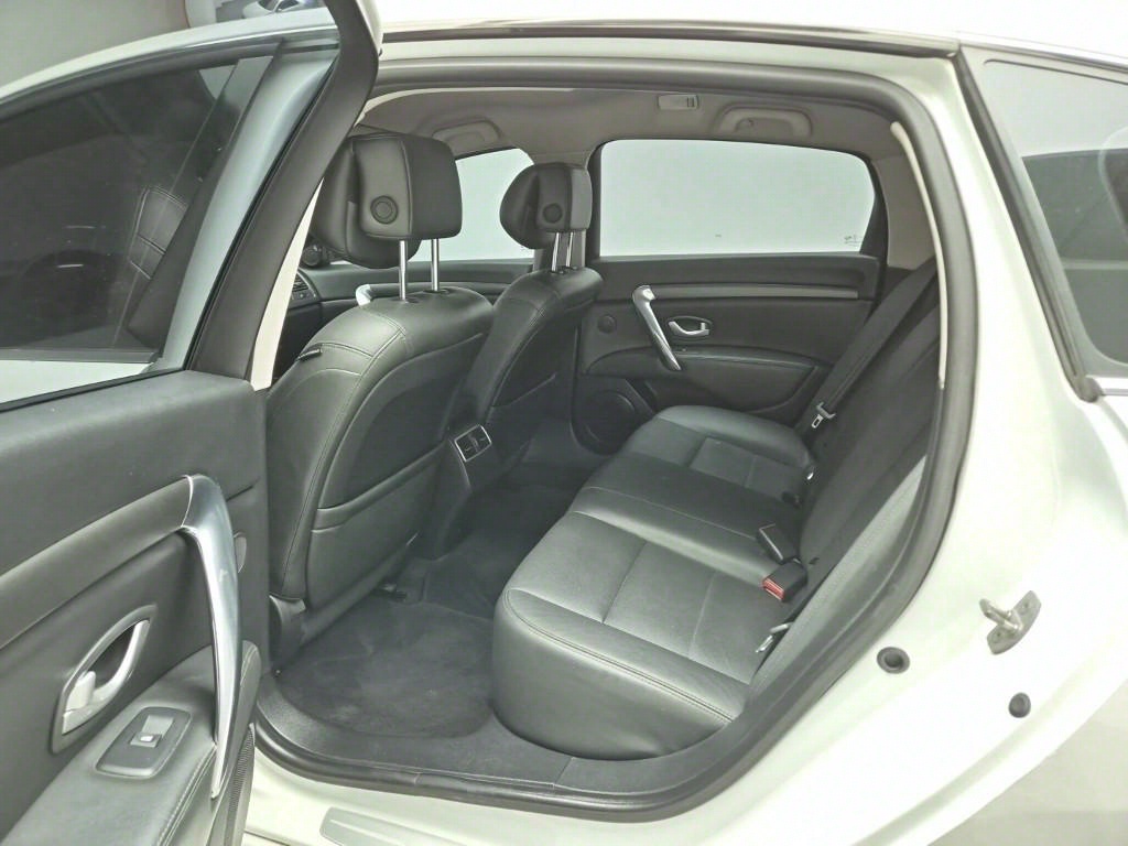 SAMSUNG SM7 - Vista 9