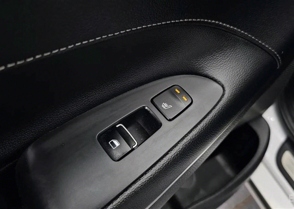 HYUNDAI Grandeur - Vista 11