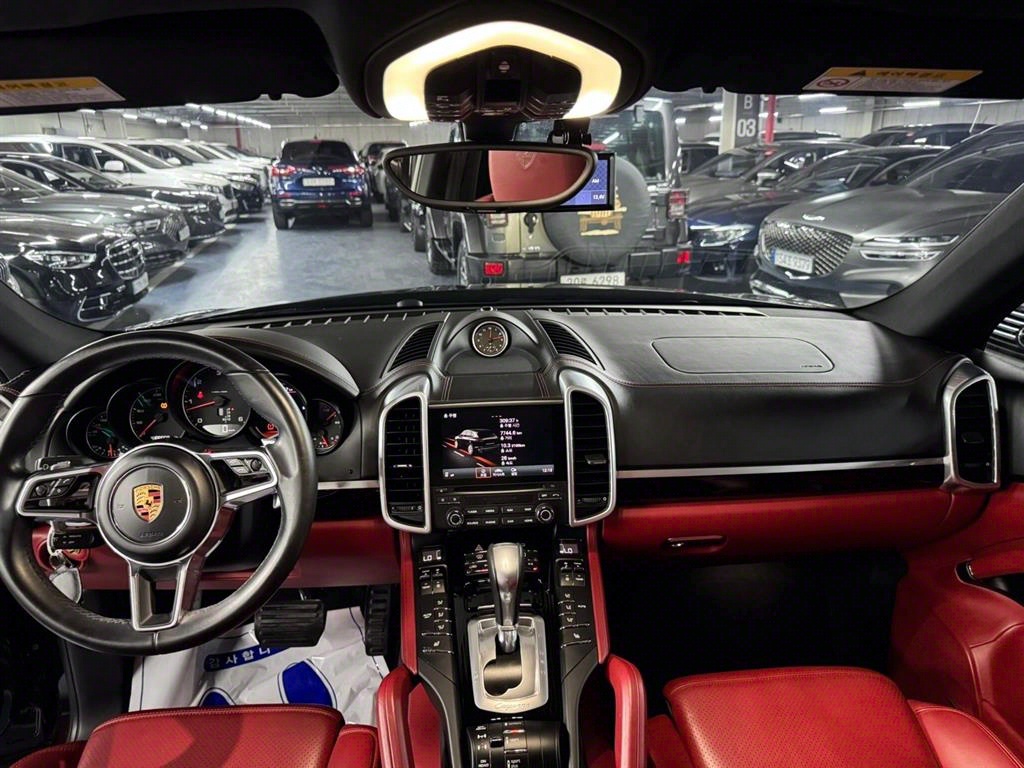 Porsche Cayenne - Vista 10