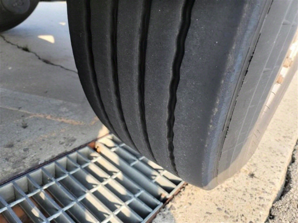 medium and large cargo Trailer - Vista 7