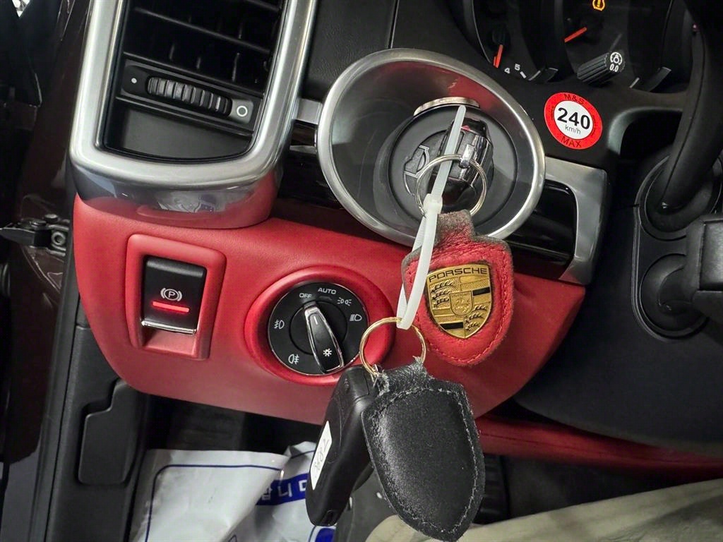 Porsche Cayenne 2017 Café - Importación desde Corea - HF Imports Iquique - Foto 19