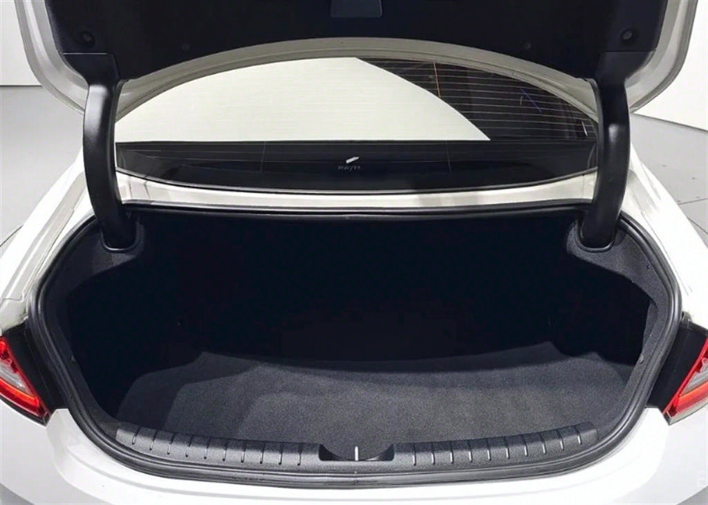 HYUNDAI Grandeur - Vista 12