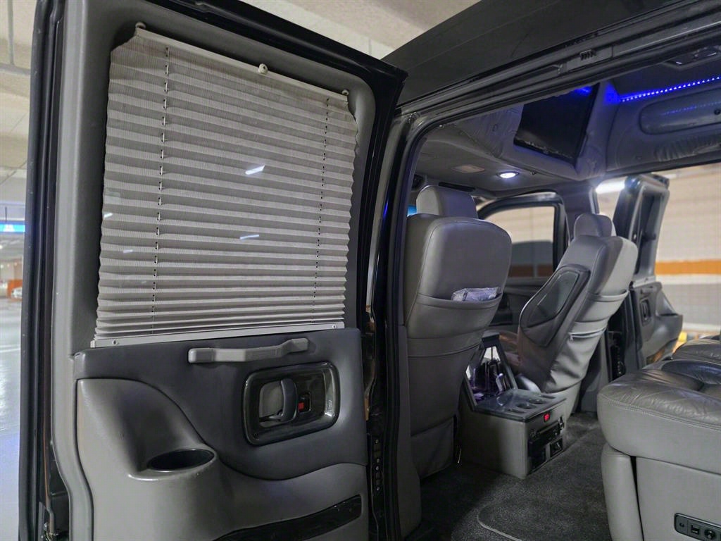 Chevrolet Express van 2011 Negro - Importación desde Corea - HF Imports Iquique - Foto 20