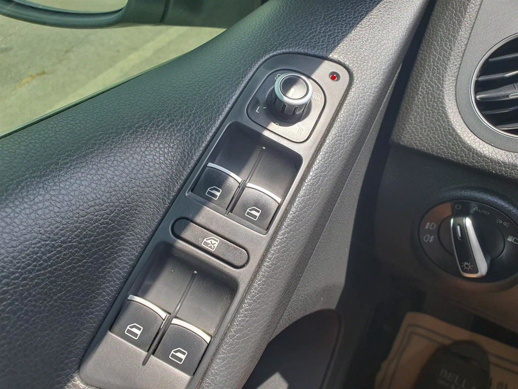 Volkswagen Tiguan 2015 Blanco - Importación desde Corea - HF Imports Iquique - Foto 15