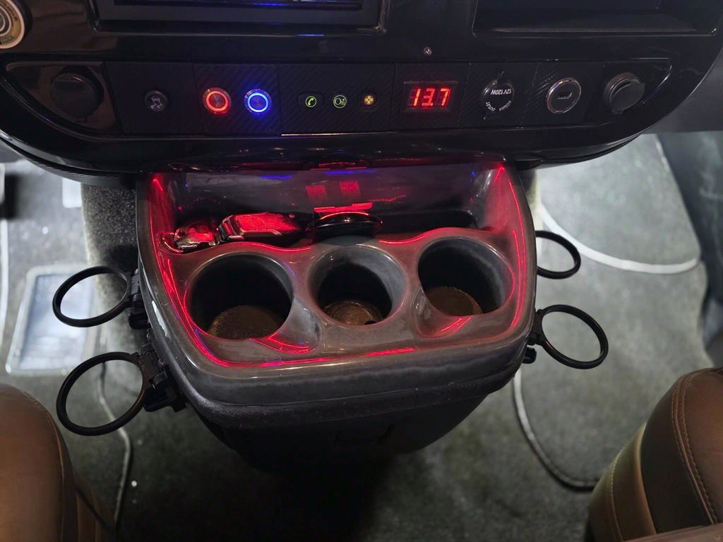 Chevrolet Express van 2011 Negro - Importación desde Corea - HF Imports Iquique - Foto 16