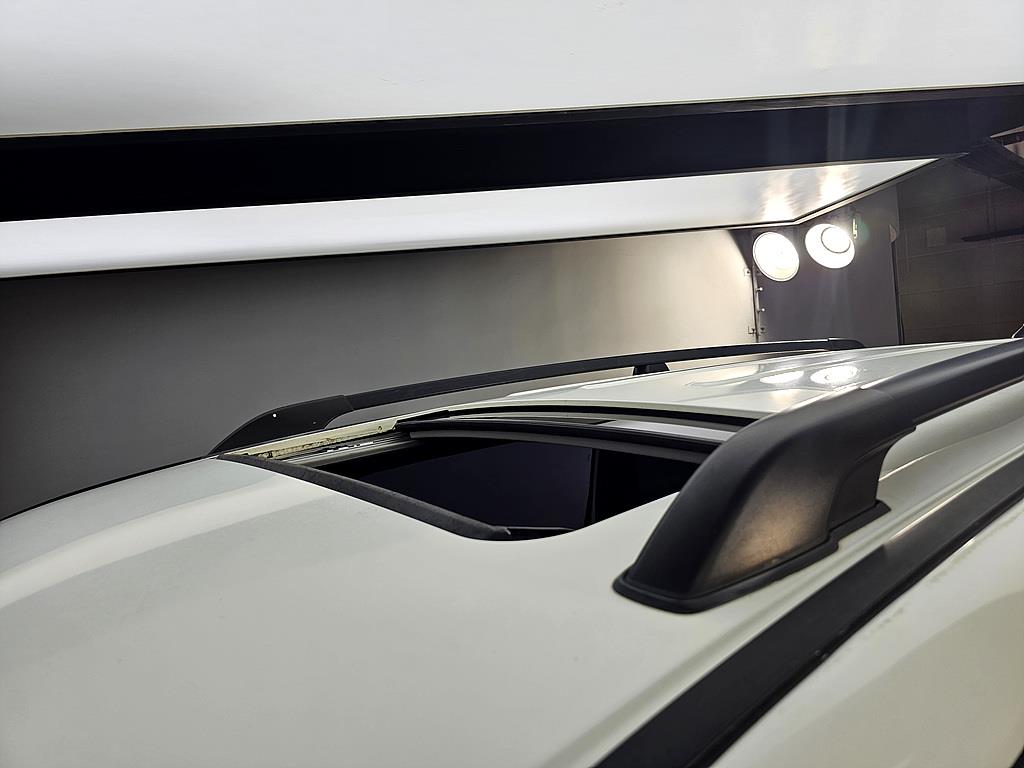 Ssangyong Korando - Vista 12