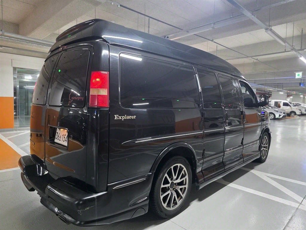 Chevrolet Express van - Vista 5