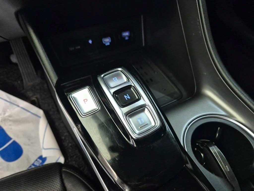 HYUNDAI Sonata - Vista 8