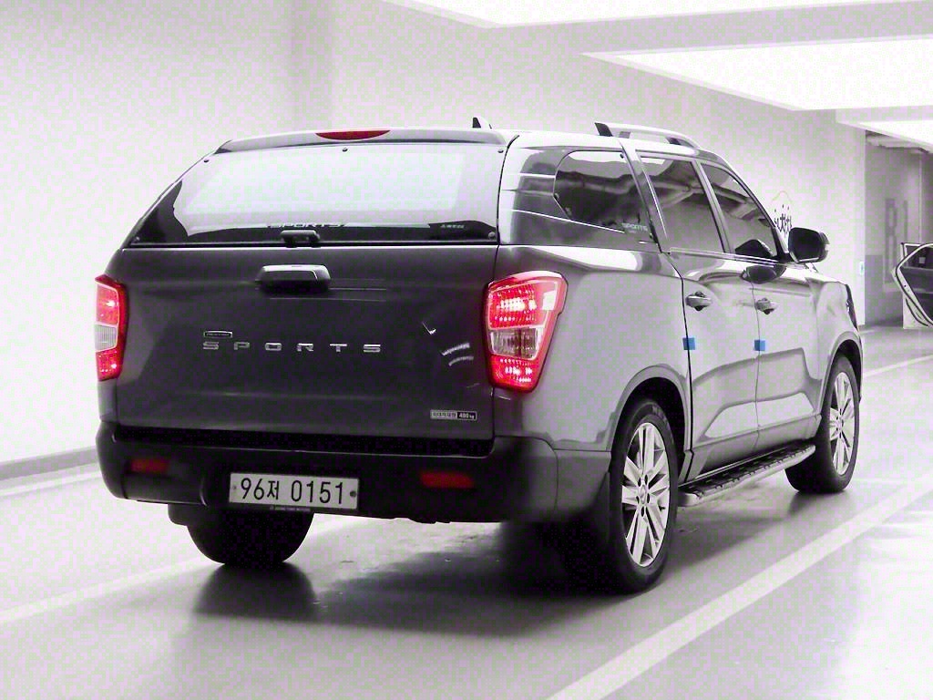 Ssangyong Rexton - Vista 4