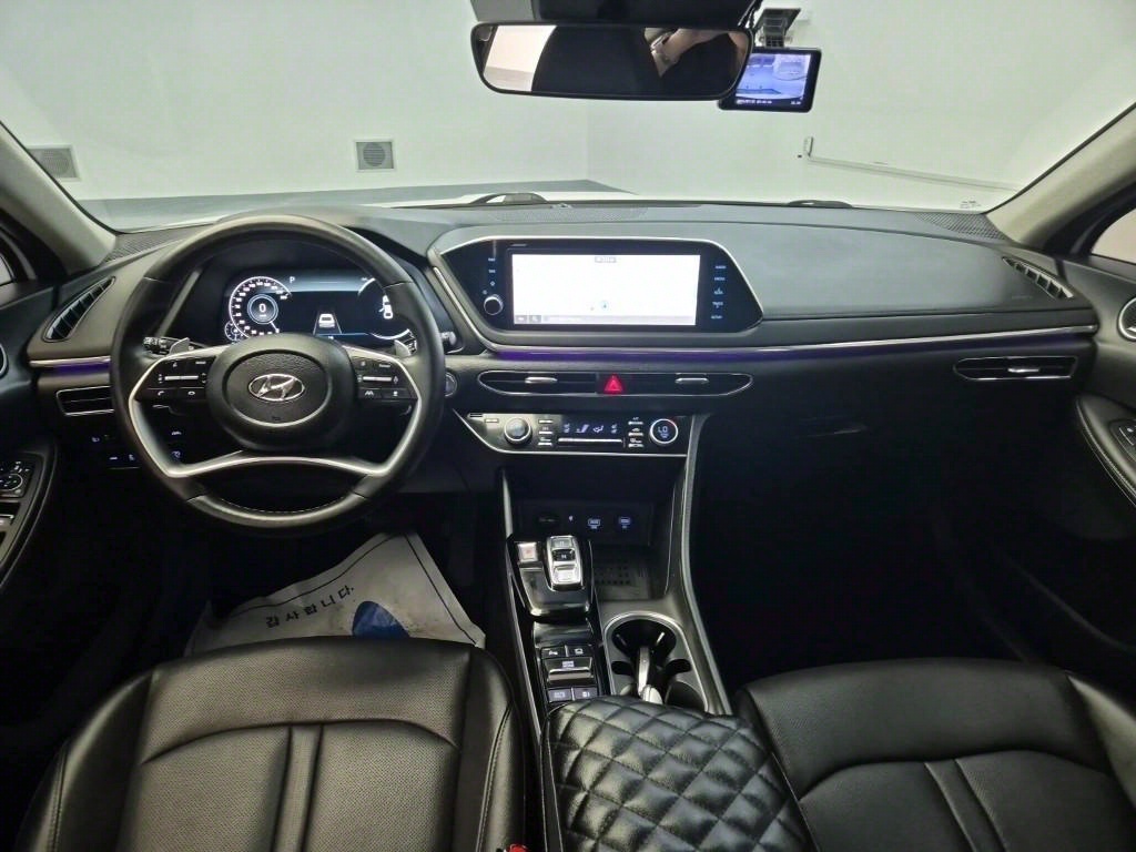 HYUNDAI Sonata - Vista 7