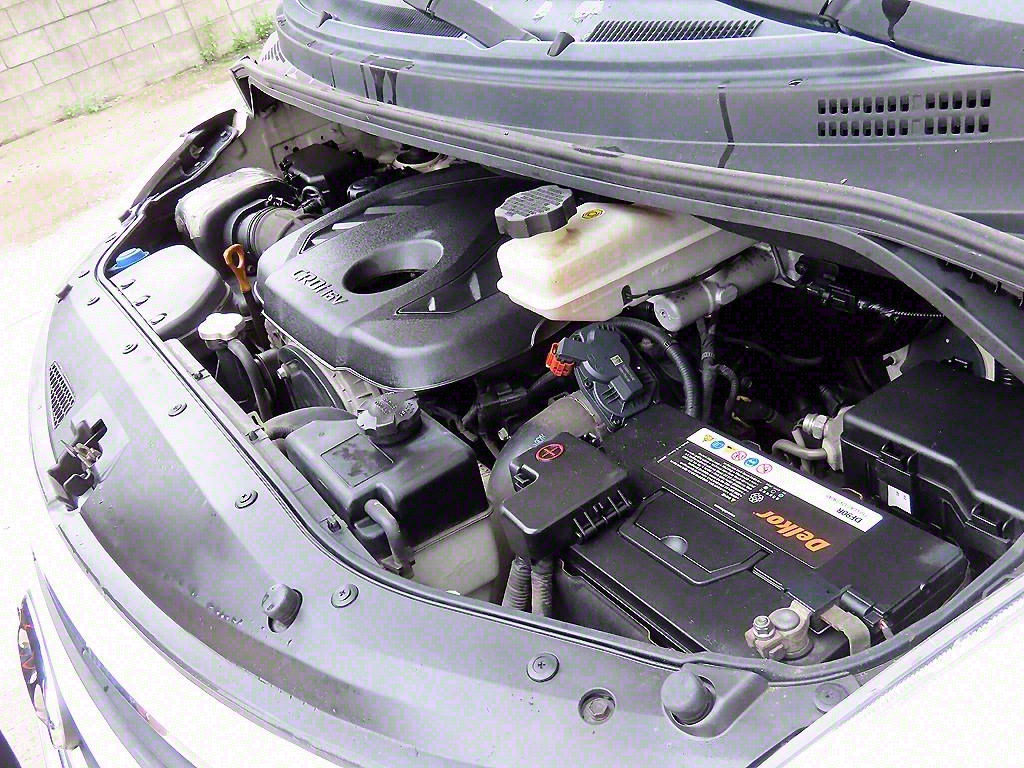 HYUNDAI Starex 2016 Blanco - Importación desde Corea - HF Imports Iquique - Foto 19