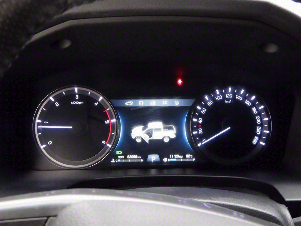 Ssangyong Rexton - Vista 6