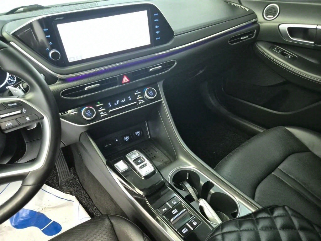 HYUNDAI Sonata - Vista 10