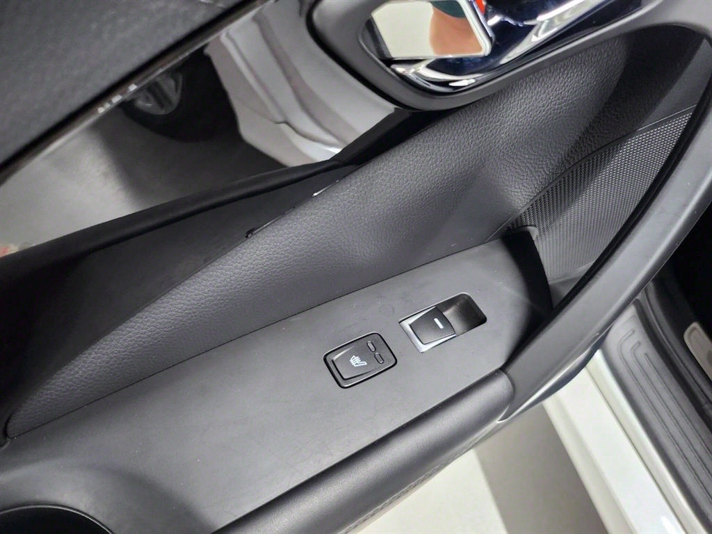 HYUNDAI Grandeur 2015 Negro - Importación desde Corea - HF Imports Iquique - Foto 18