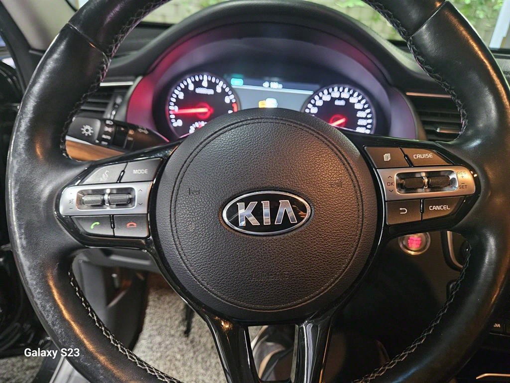 KIA K7 2017 Negro - Importación desde Corea - HF Imports Iquique - Foto 14