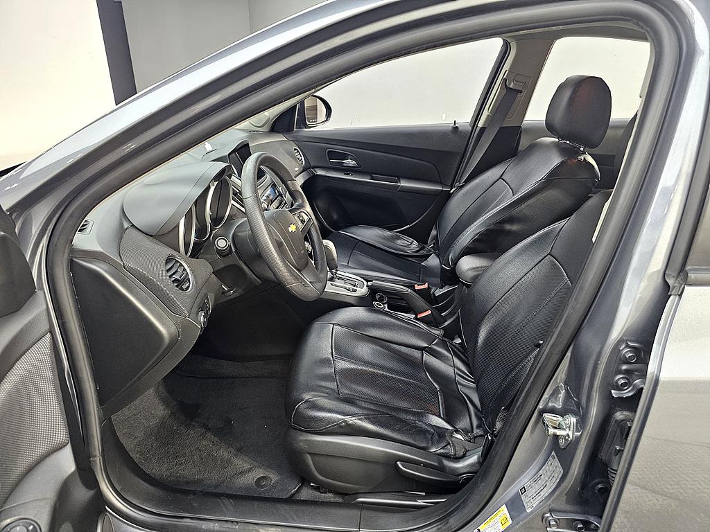 Chevrolet Cruise - Vista 8