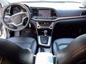 HYUNDAI Avante - Vista 10