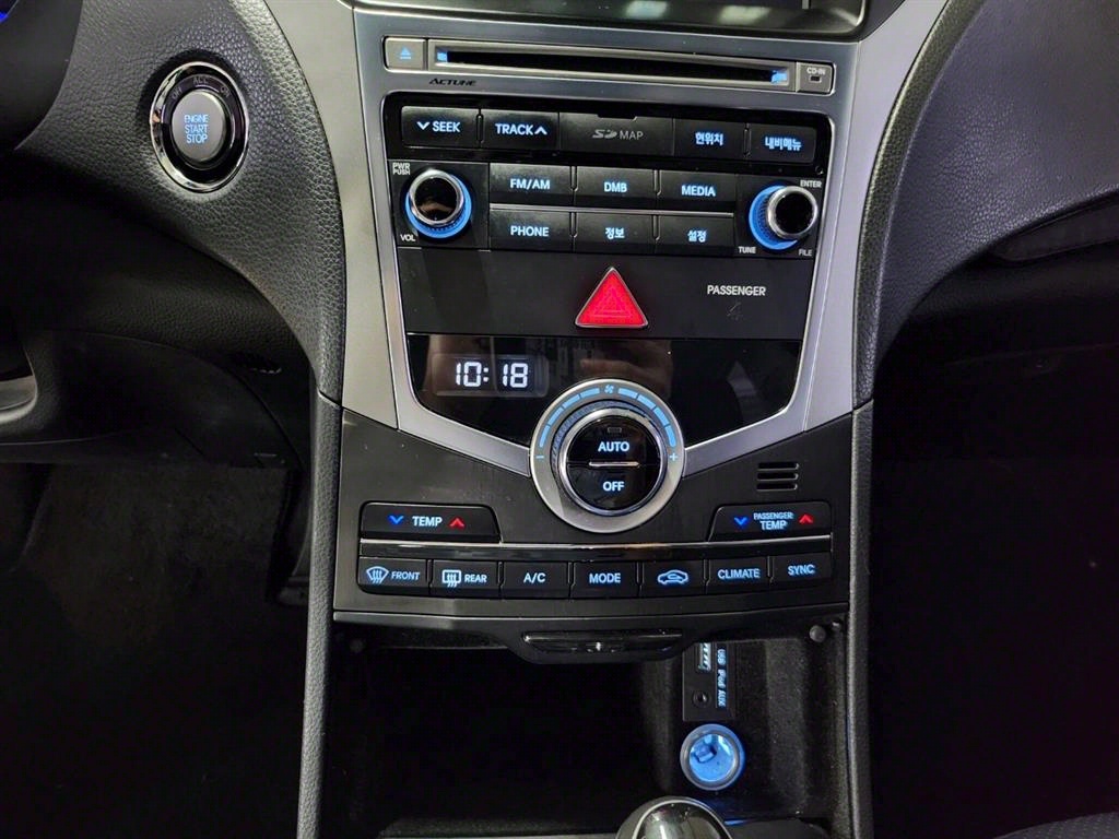 HYUNDAI Grandeur - Vista 10